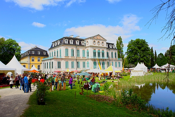 Gartenfestival-Kassel-Schloss