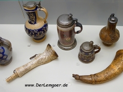 Trink-Krüge, -Kannen und -Hörner - Gustav-Lübcke-Museum